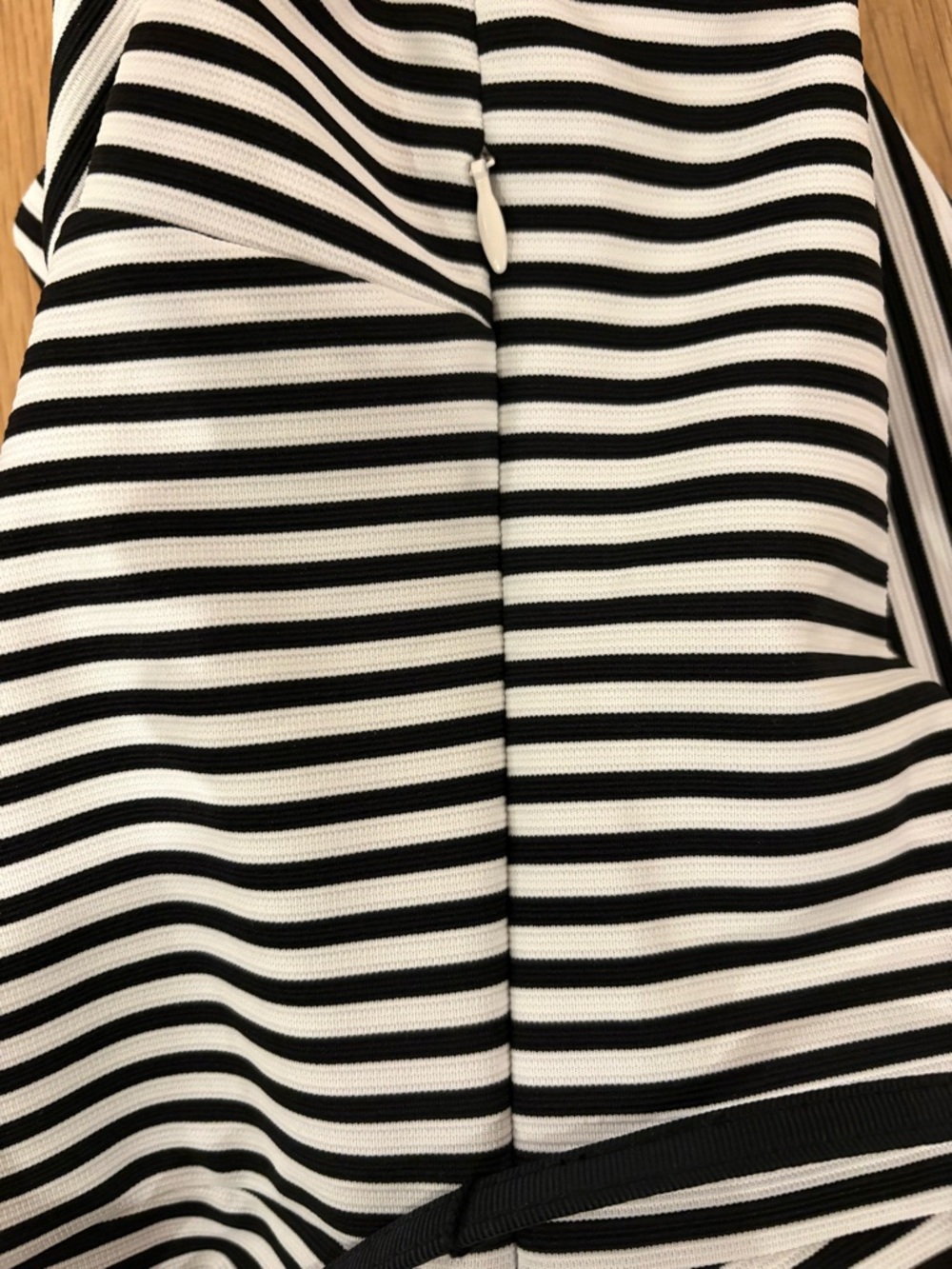 White House Black Market Black & White Striped Belted Peplum Shell - Picture 4 of 6